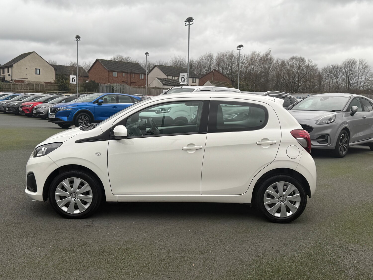 Used Peugeot 108 2018 for sale - 76610974: Photo 4