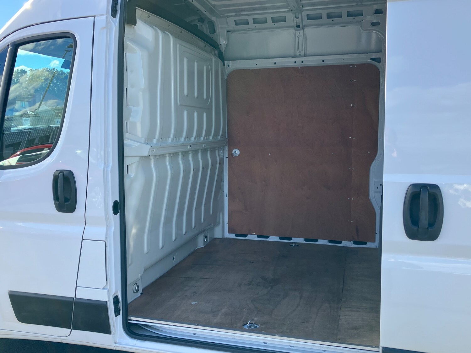 Used Vauxhall Movano 2023 for sale - 76082052: Photo 14