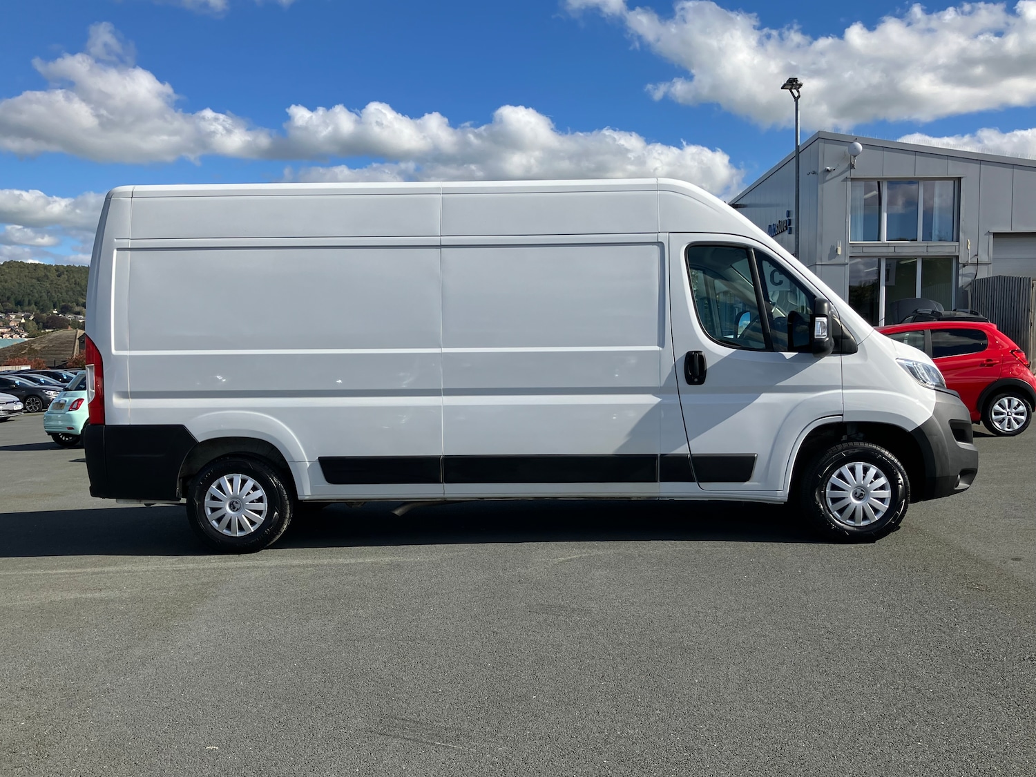 Used Vauxhall Movano 2023 for sale - 76082052: Photo 3