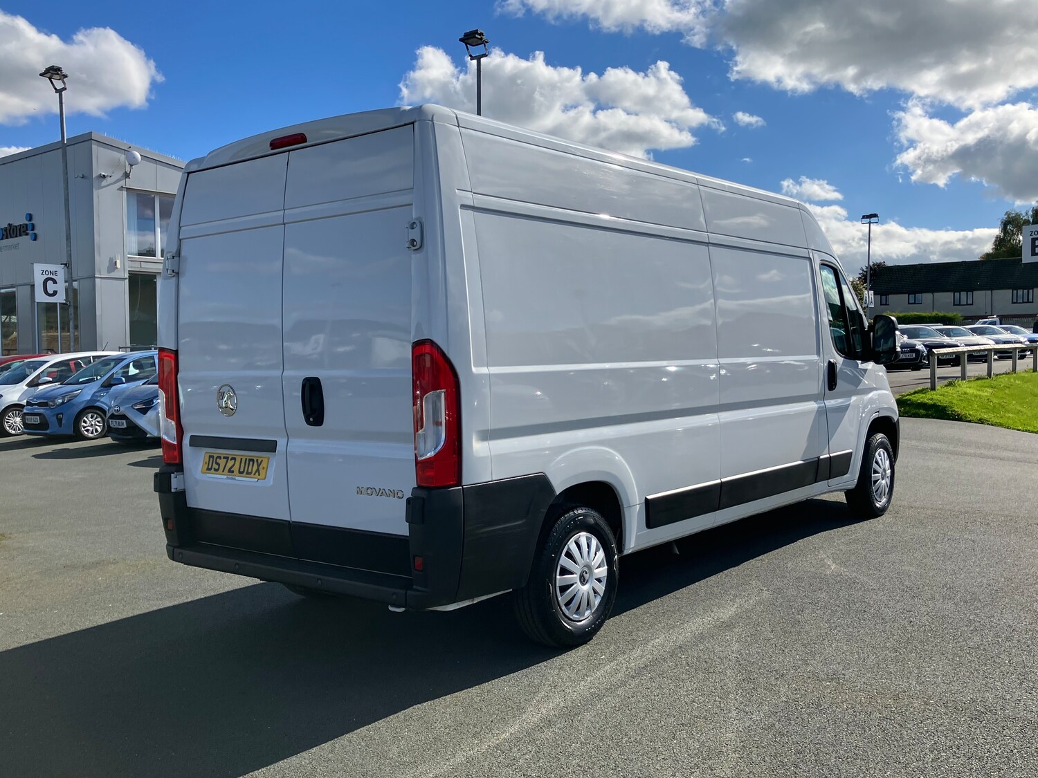 Used Vauxhall Movano 2023 for sale - 76082052: Photo 5