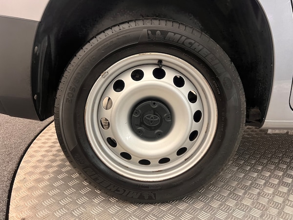 Used Toyota ProAce 2022 for sale - 74291107: Photo 10