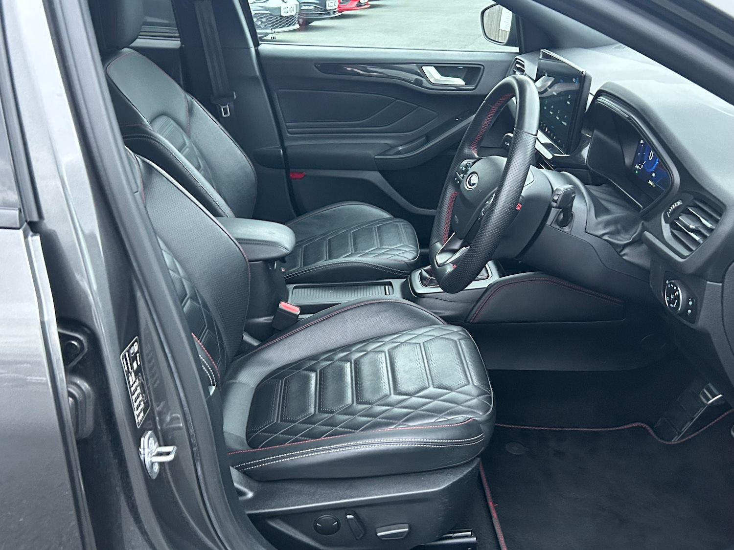 Used Ford Focus 2023 for sale - 76421526: Photo 17