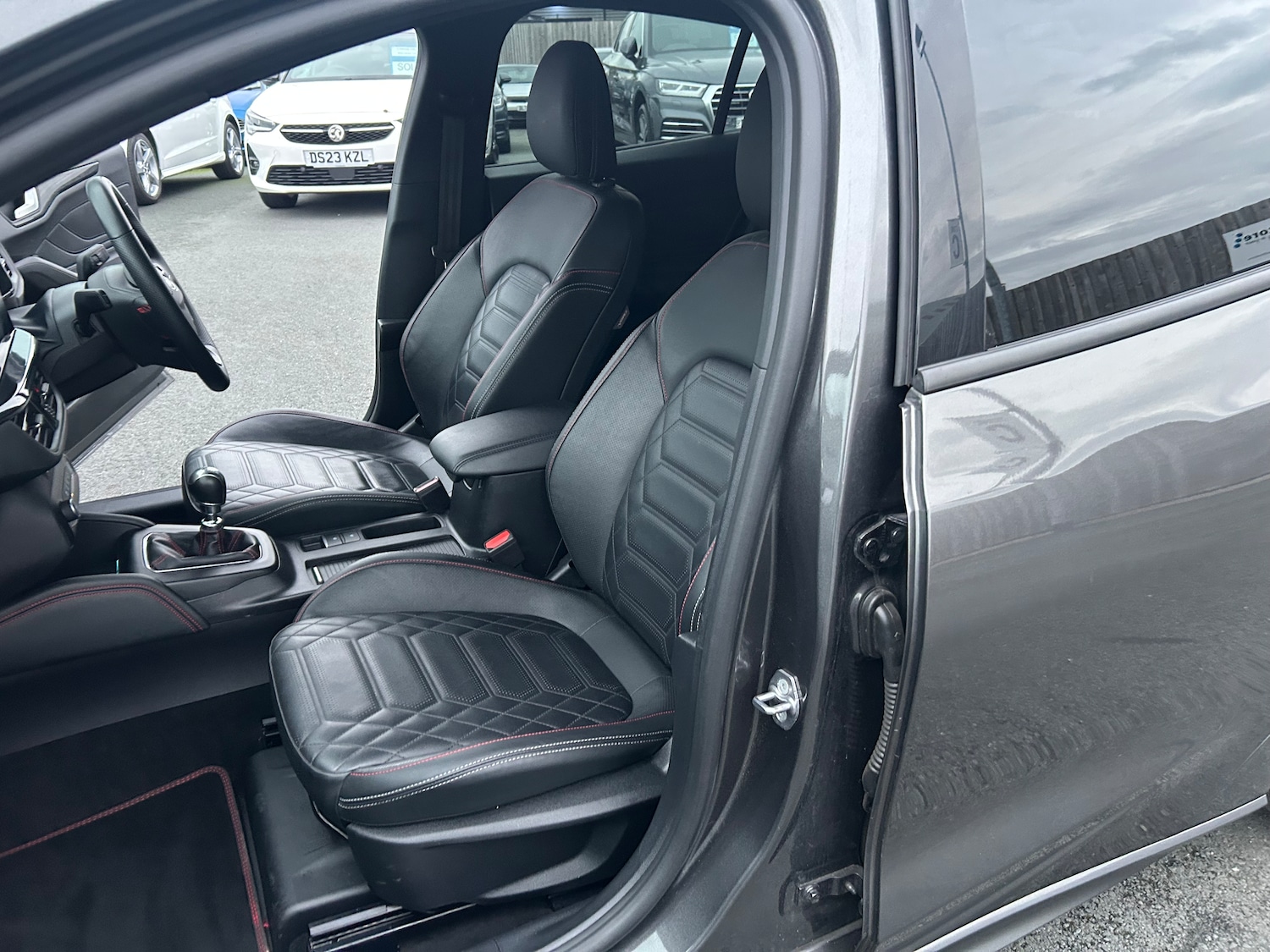 Used Ford Focus 2023 for sale - 76421526: Photo 27