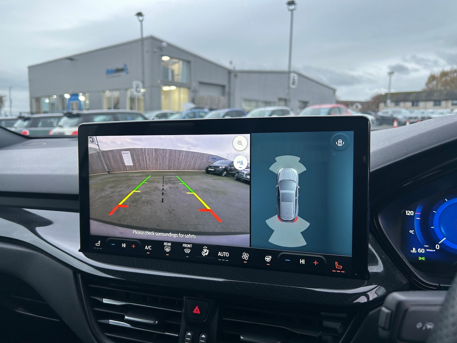 Used Ford Focus 2023 for sale - 76421526: Photo 43