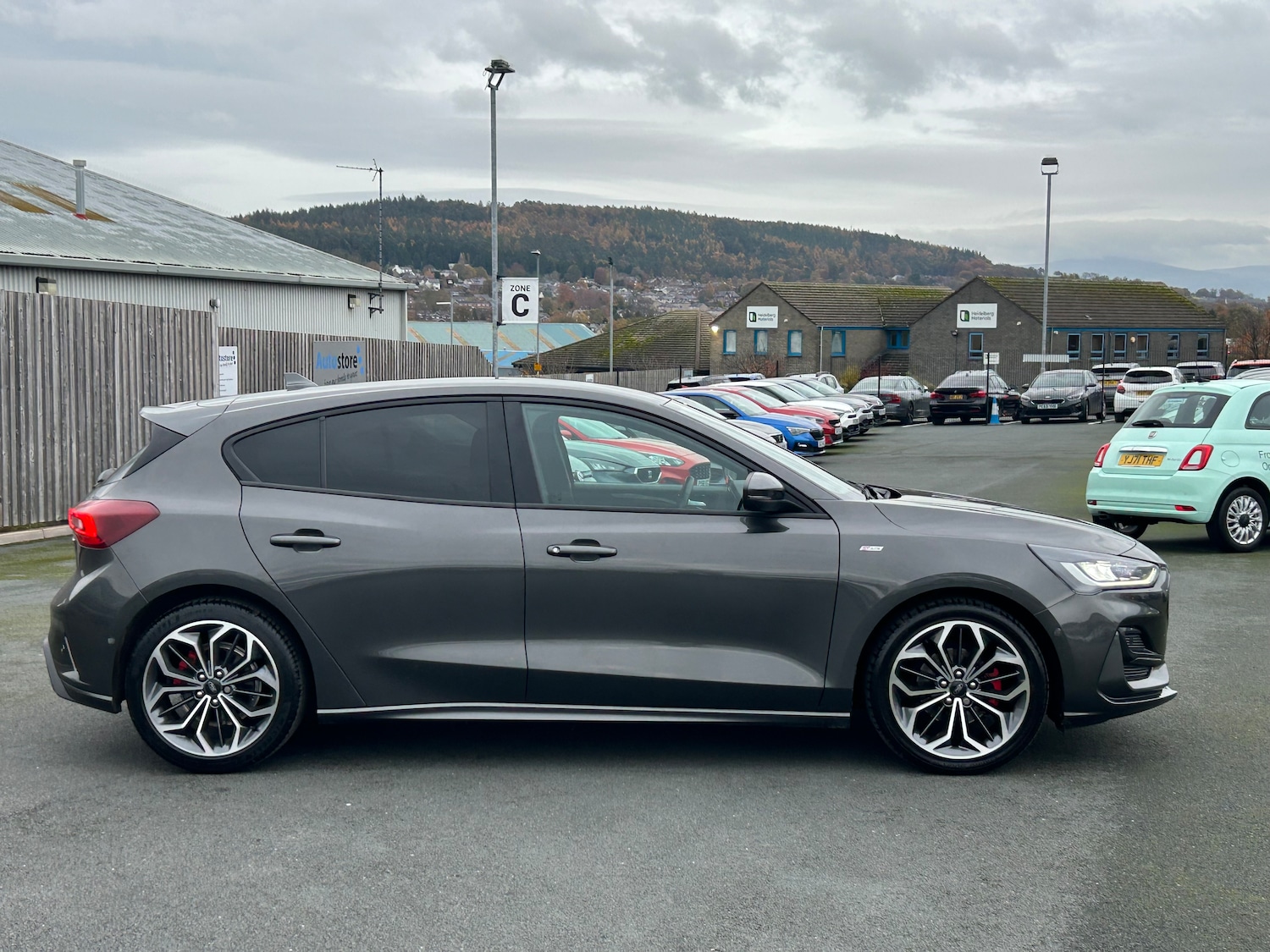 Used Ford Focus 2023 for sale - 76421526: Photo 5