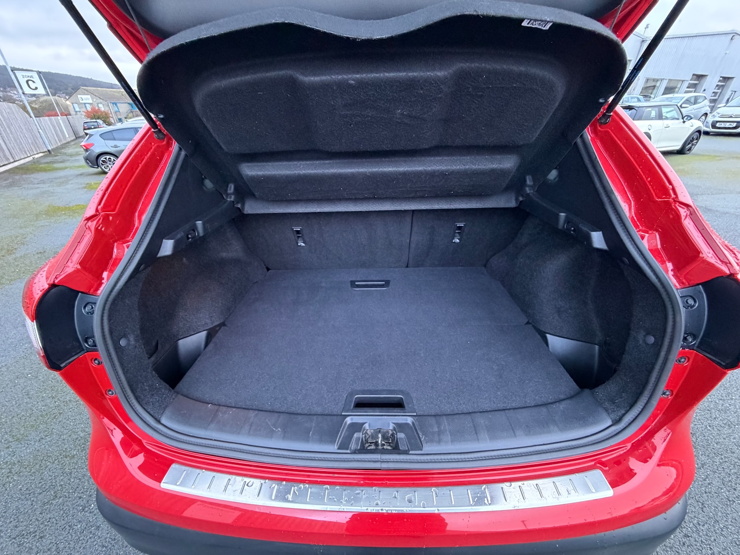 Used Nissan Qashqai 2017 for sale - 76148954: Photo 11