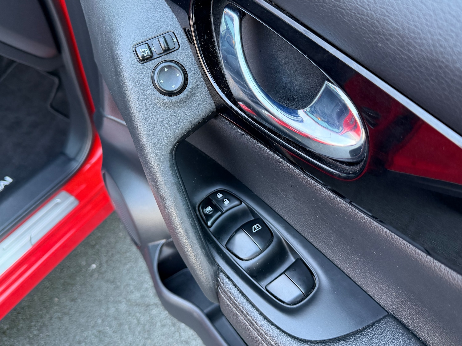 Used Nissan Qashqai 2017 for sale - 76148954: Photo 40