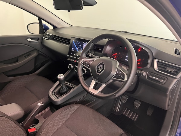 Used Renault Clio 2022 for sale - 74291105: Photo 14