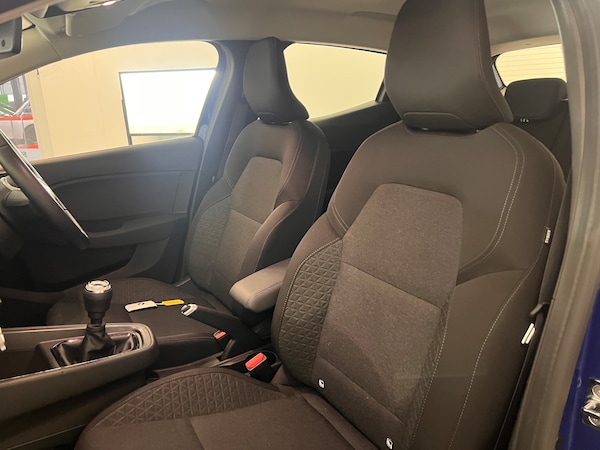 Used Renault Clio 2022 for sale - 74291105: Photo 26