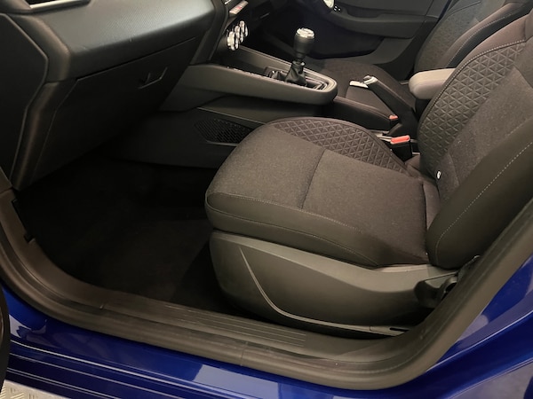 Used Renault Clio 2022 for sale - 74291105: Photo 28