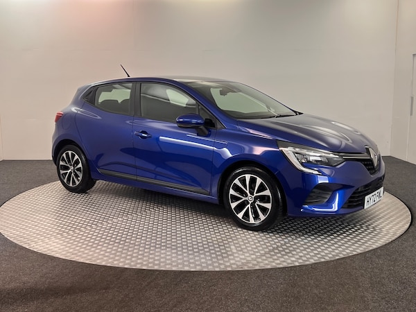 Used Renault Clio 2022 for sale - 74291105: Photo 2