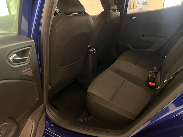 Used Renault Clio 2022 for sale - 74291105: Photo 30