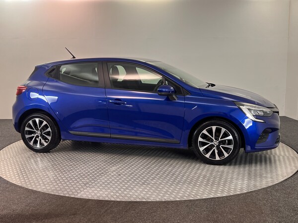 Used Renault Clio 2022 for sale - 74291105: Photo 3