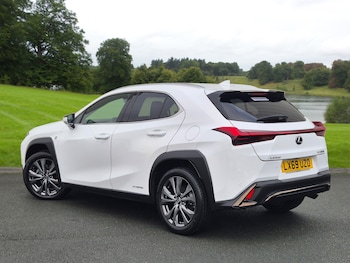 Used Lexus UX 2019 for sale - 75879497: Photo