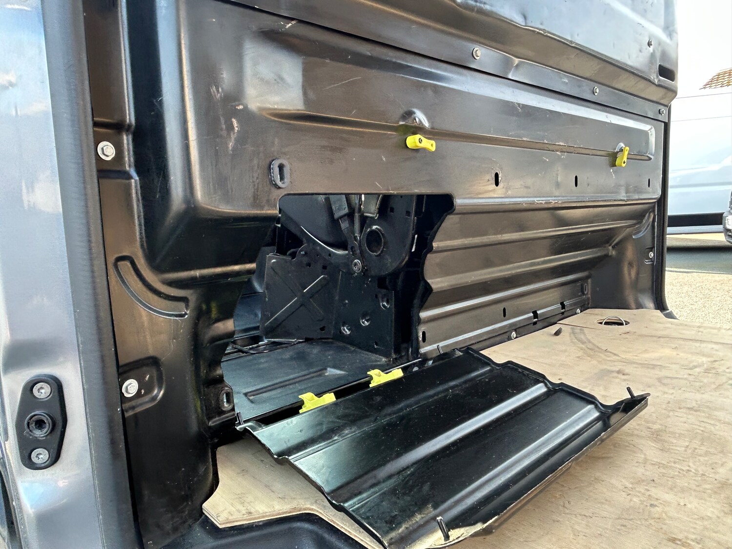 Vehicle 29