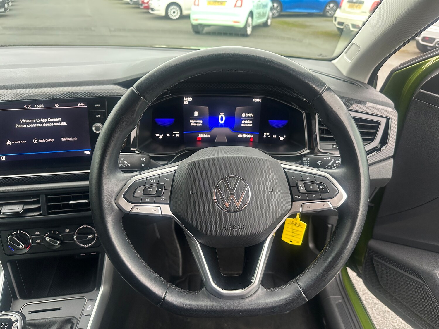 Used Volkswagen Taigo 2022 for sale - 76148946: Photo 32