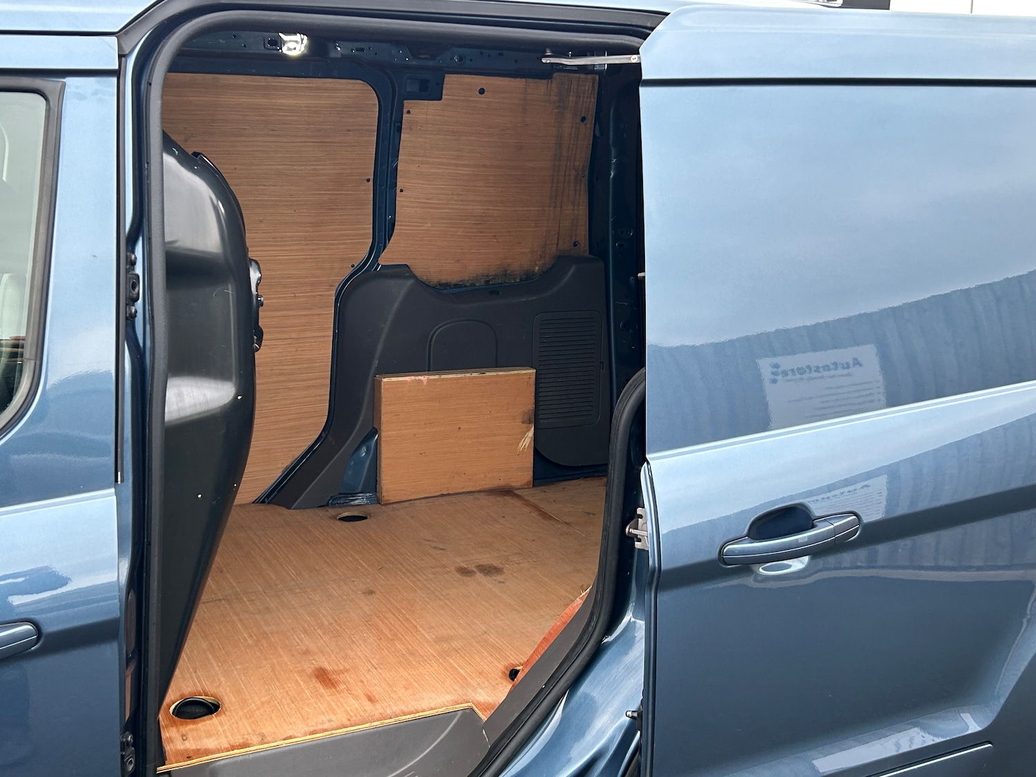 Used Ford Transit Connect 2020 for sale - 76516033: Photo 12