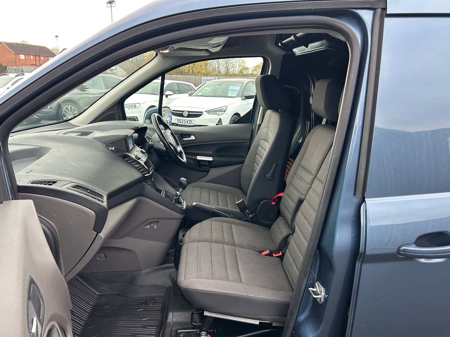 Used Ford Transit Connect 2020 for sale - 76516033: Photo 17