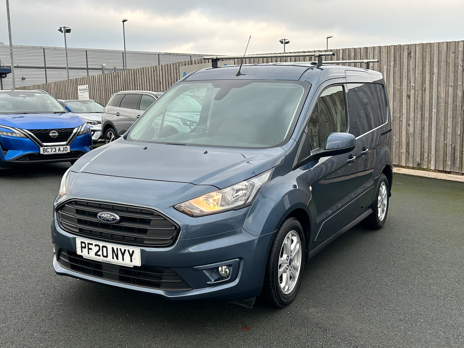 Used Ford Transit Connect 2020 for sale - 76516033: Photo 8
