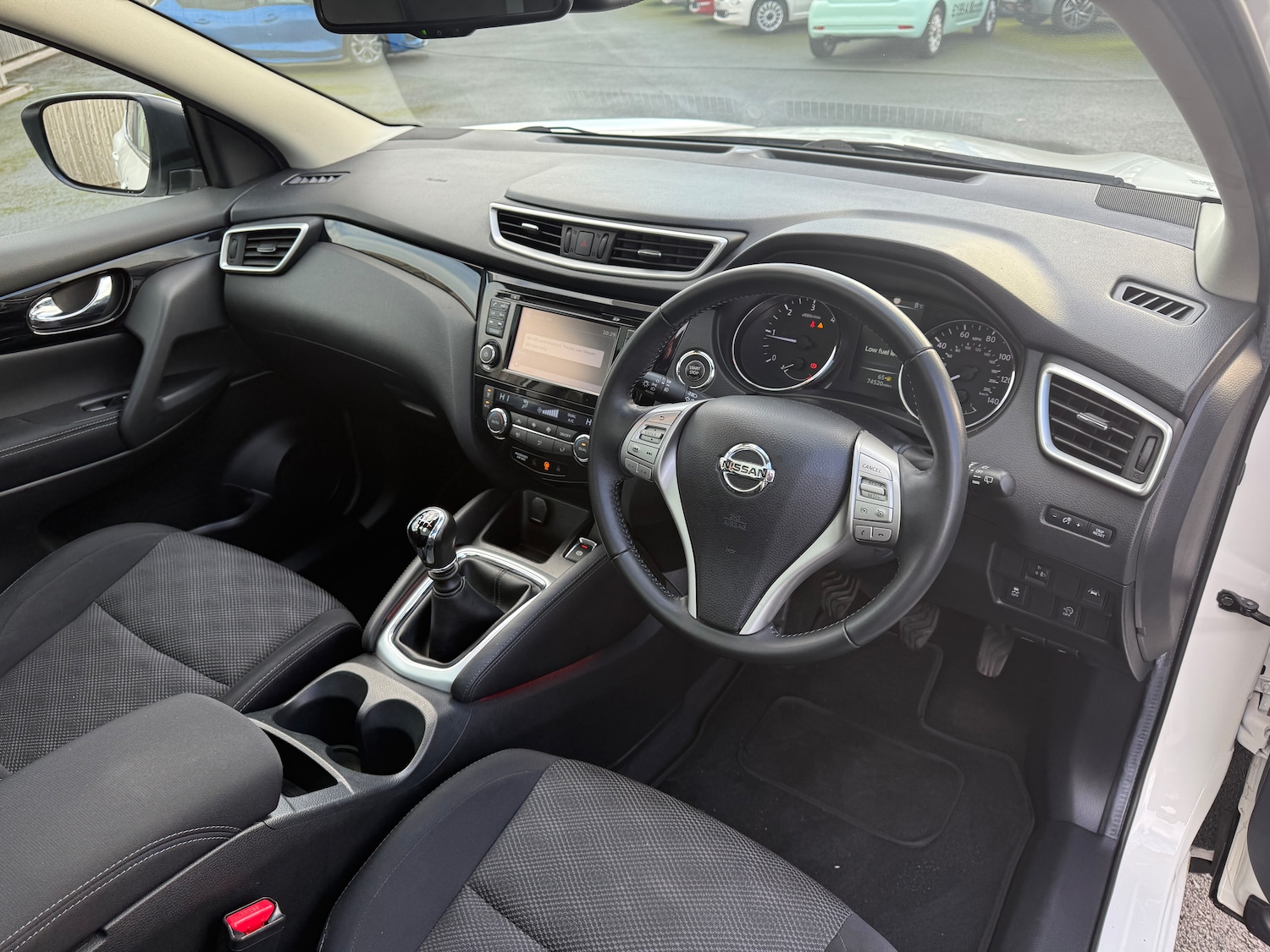 Used Nissan Qashqai 2017 for sale - 76245891: Photo 19