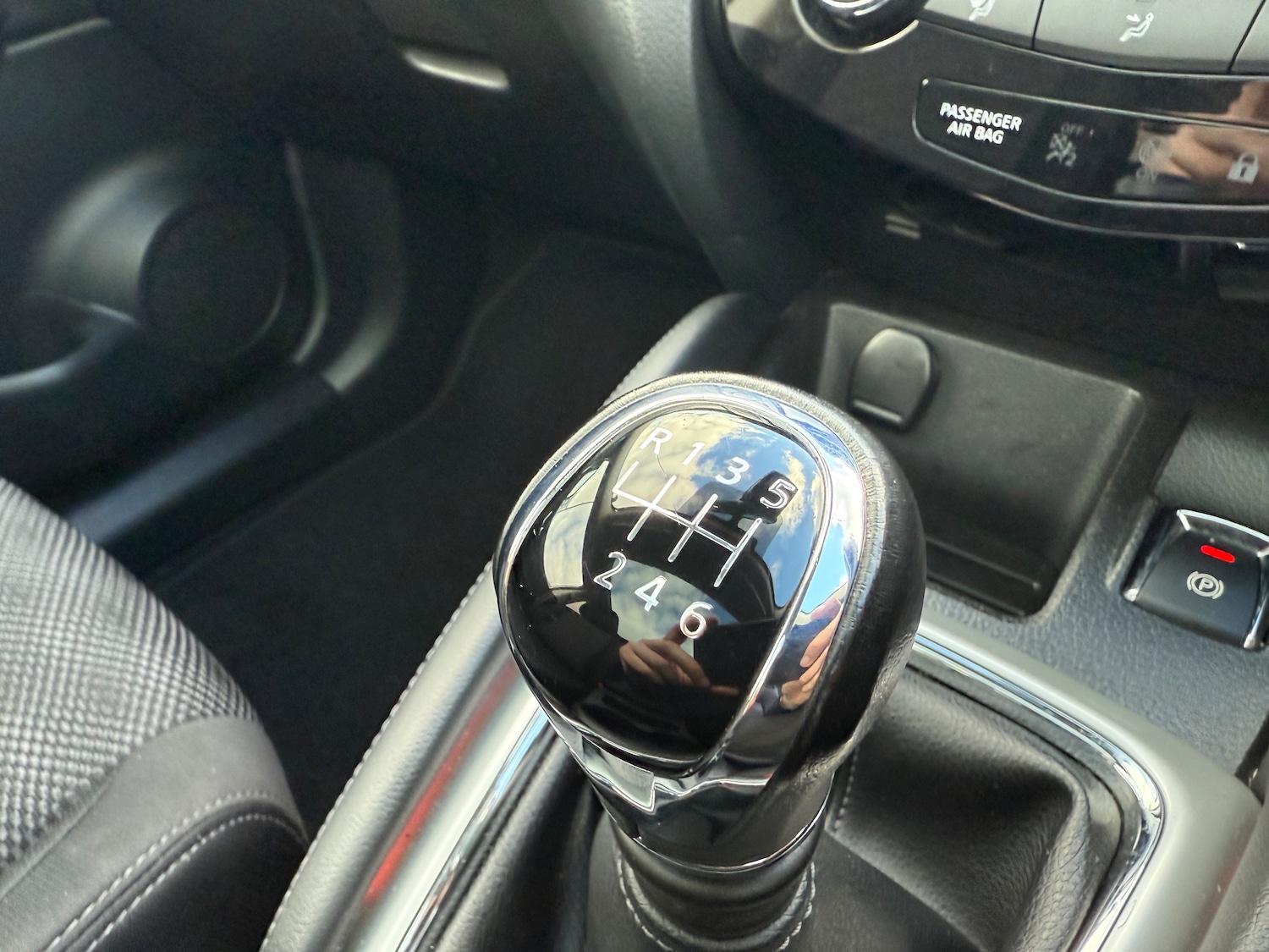 Used Nissan Qashqai 2017 for sale - 76245891: Photo 33