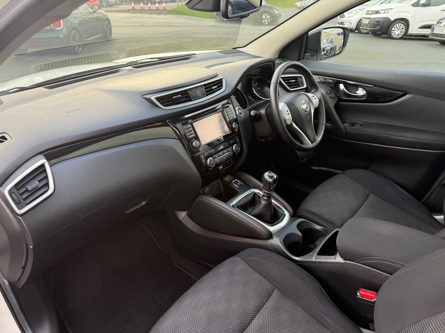 Used Nissan Qashqai 2017 for sale - 76245891: Photo 37