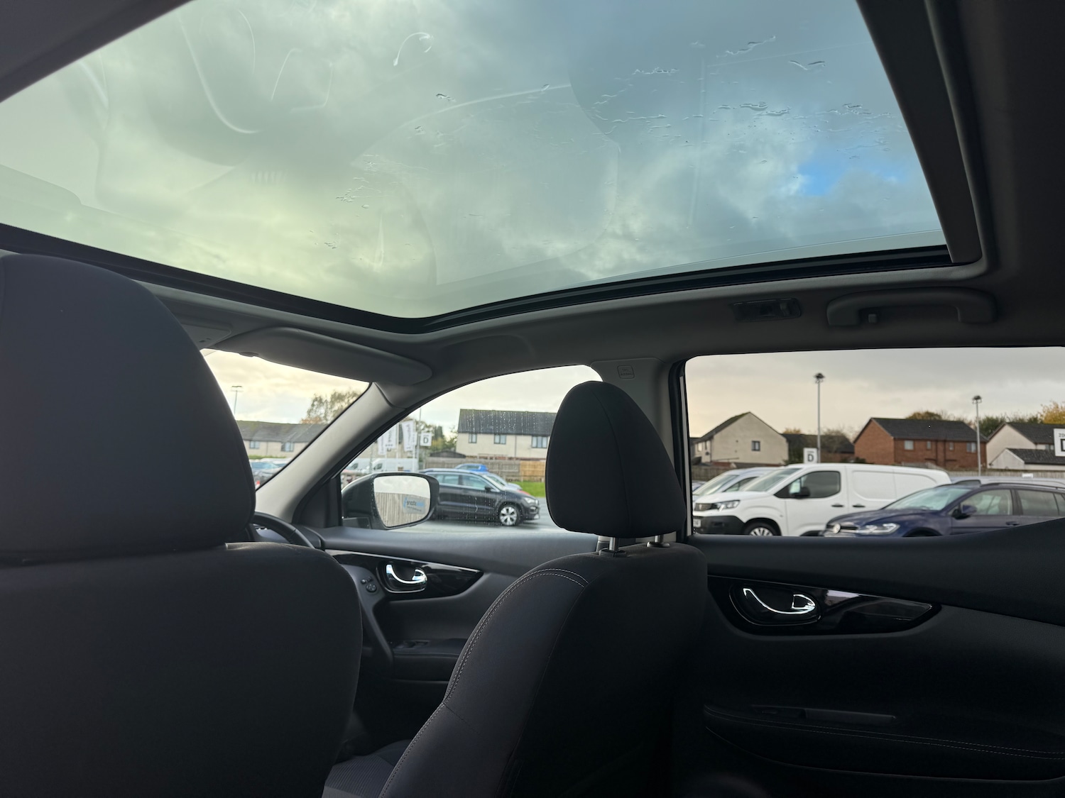 Used Nissan Qashqai 2017 for sale - 76245891: Photo 41