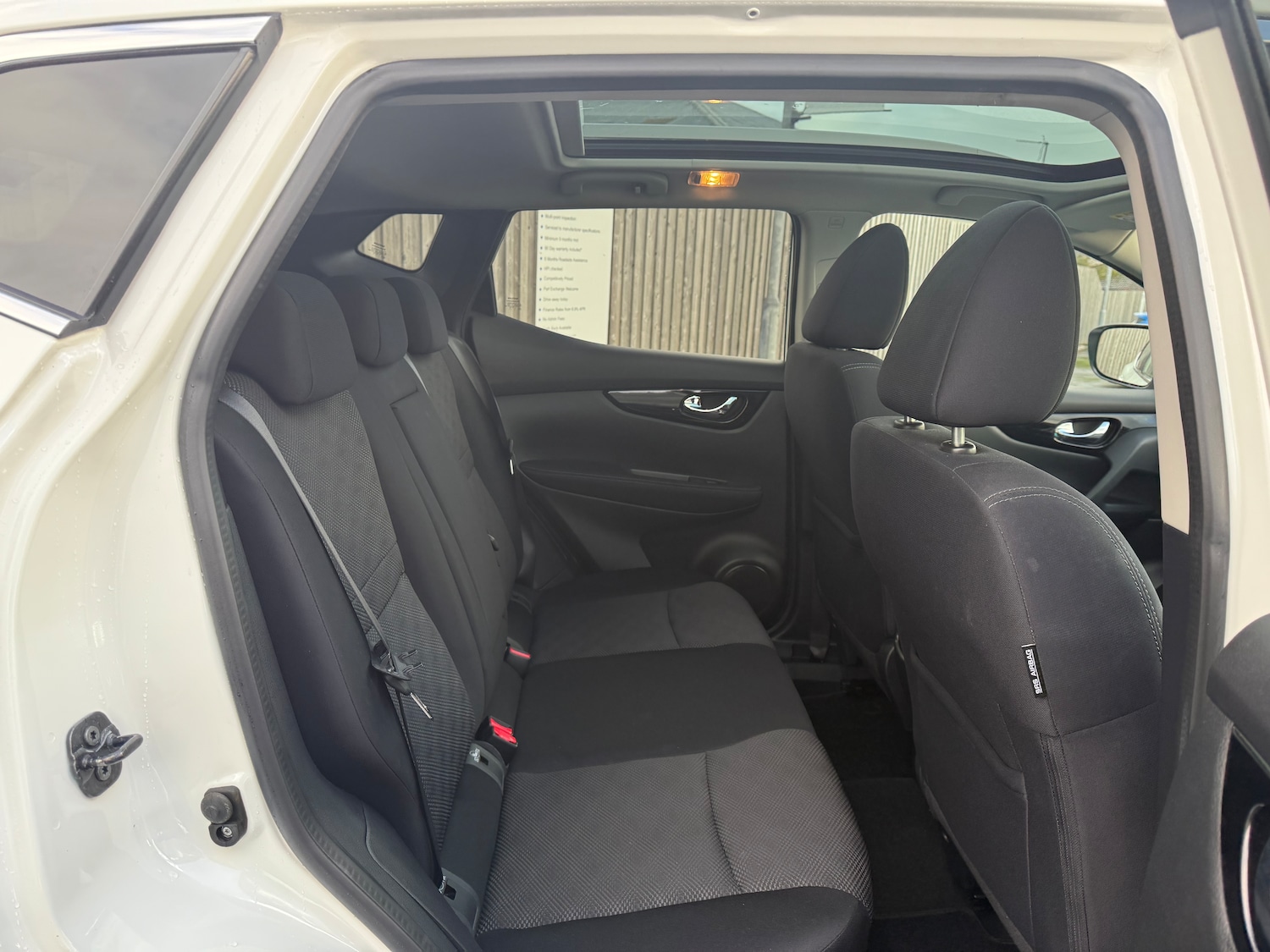 Used Nissan Qashqai 2017 for sale - 76245891: Photo 43