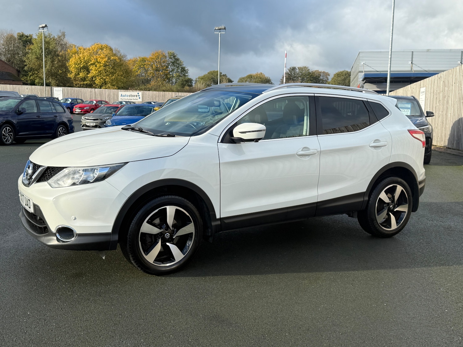 Used Nissan Qashqai 2017 for sale - 76245891: Photo 5