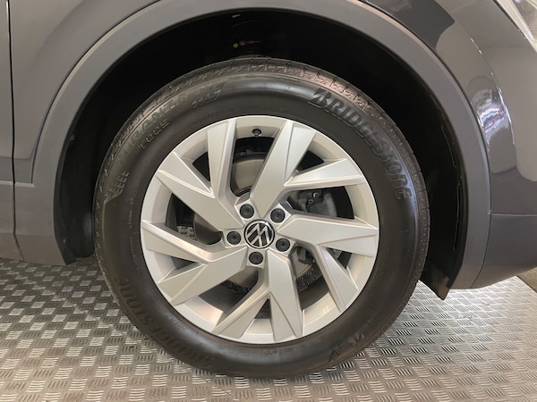 Used Volkswagen Tiguan 2021 for sale - 74530899: Photo 11