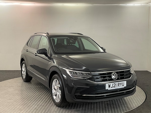 Used Volkswagen Tiguan 2021 for sale - 74530899: Photo 1