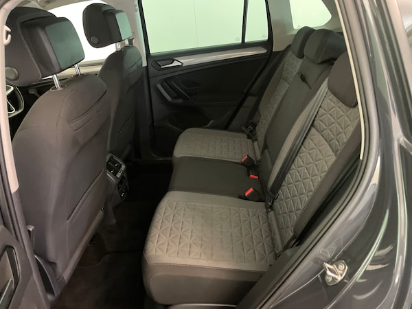 Used Volkswagen Tiguan 2021 for sale - 74530899: Photo 31