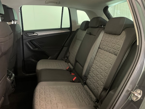 Used Volkswagen Tiguan 2021 for sale - 74530899: Photo 32