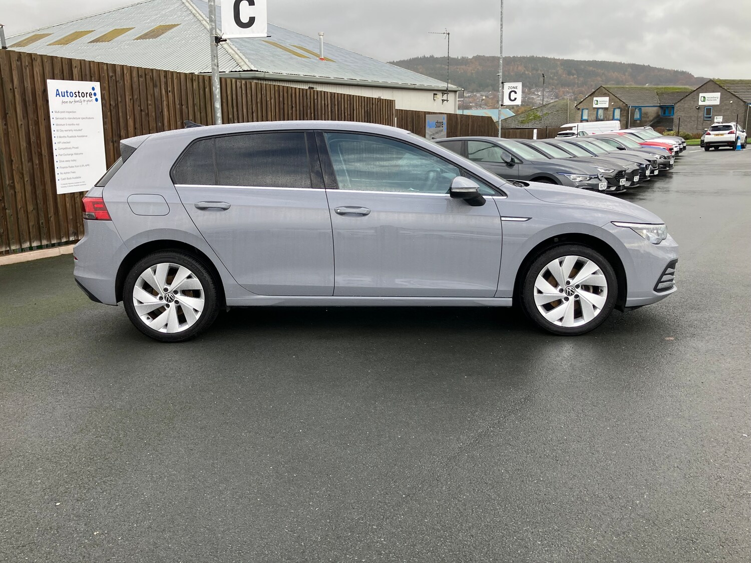 Used Volkswagen Golf 2021 for sale - 76436747: Photo 3