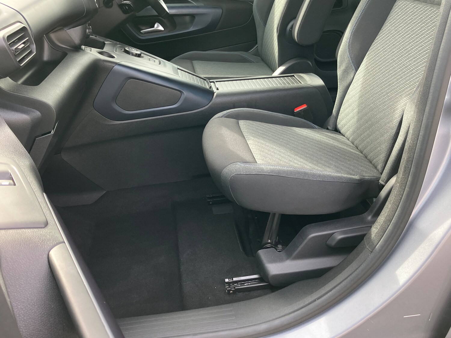 Used Peugeot Rifter 2020 for sale - 75705187: Photo 16