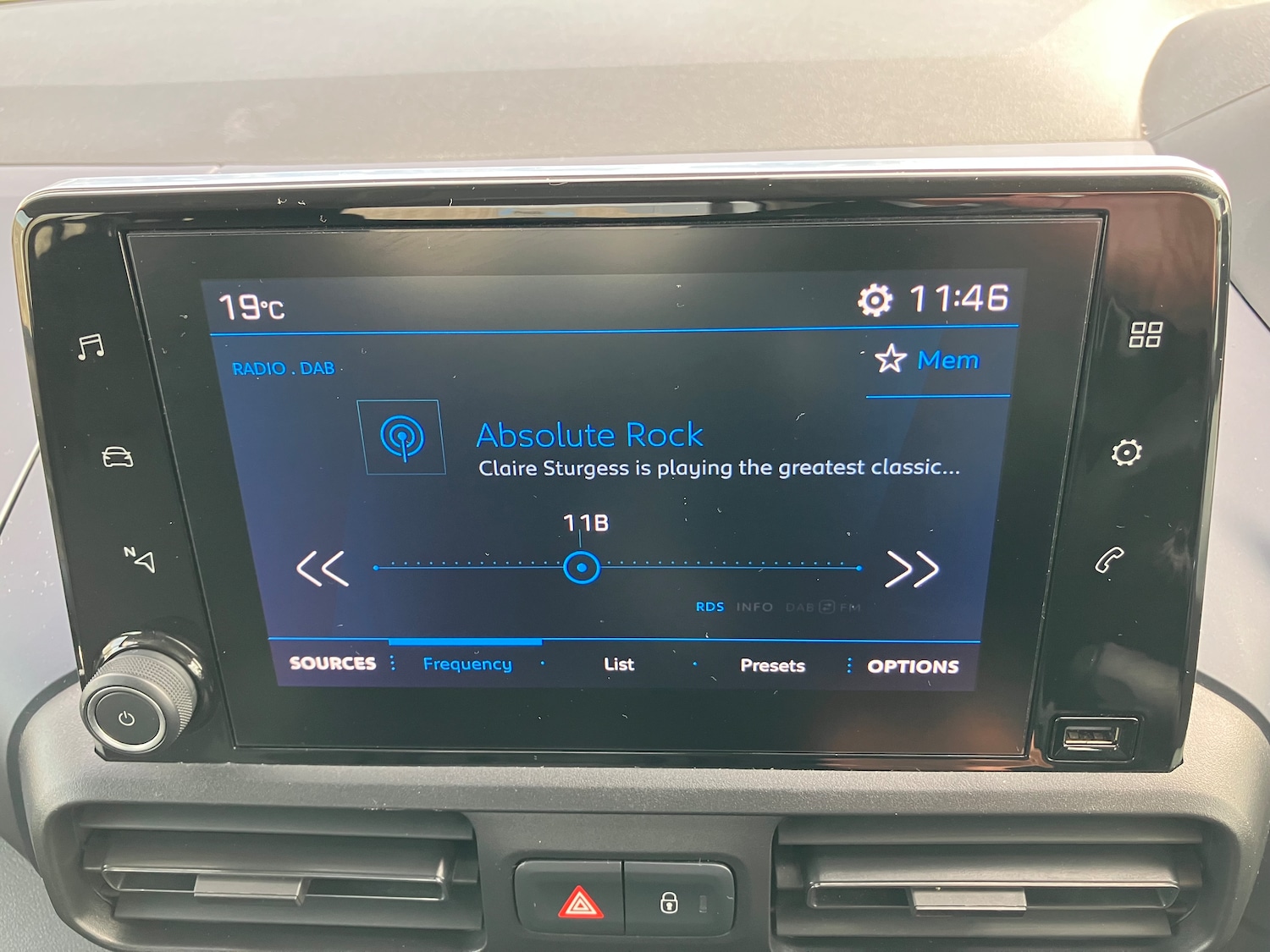 Used Peugeot Rifter 2020 for sale - 75705187: Photo 30