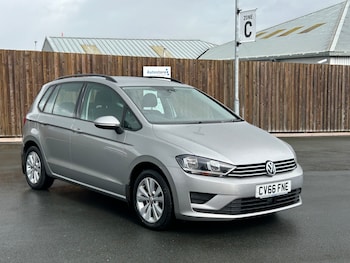 Used Volkswagen Golf SV 2016 for sale - 75913046: Photo