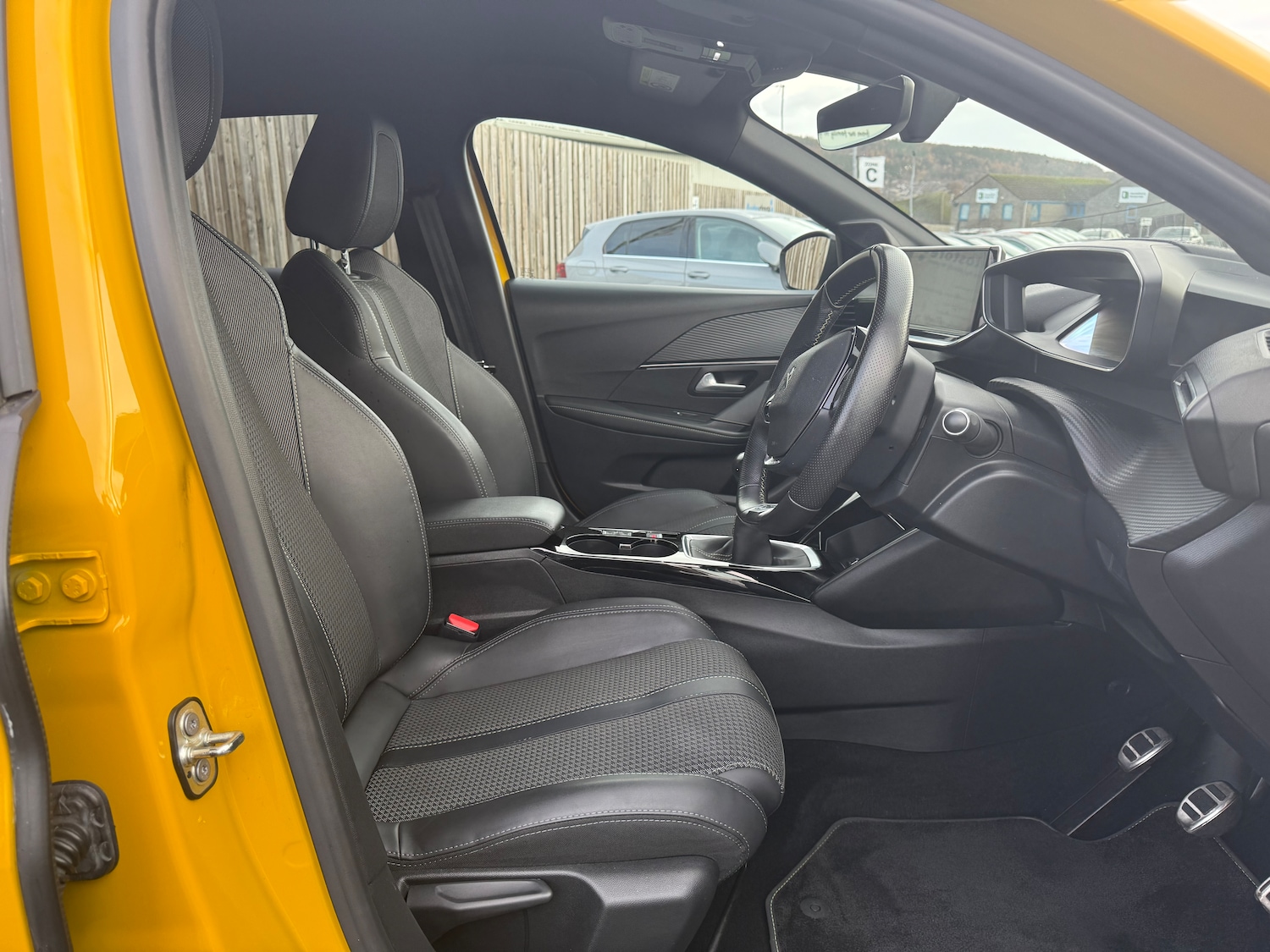 Used Peugeot 208 2020 for sale - 76565913: Photo 15