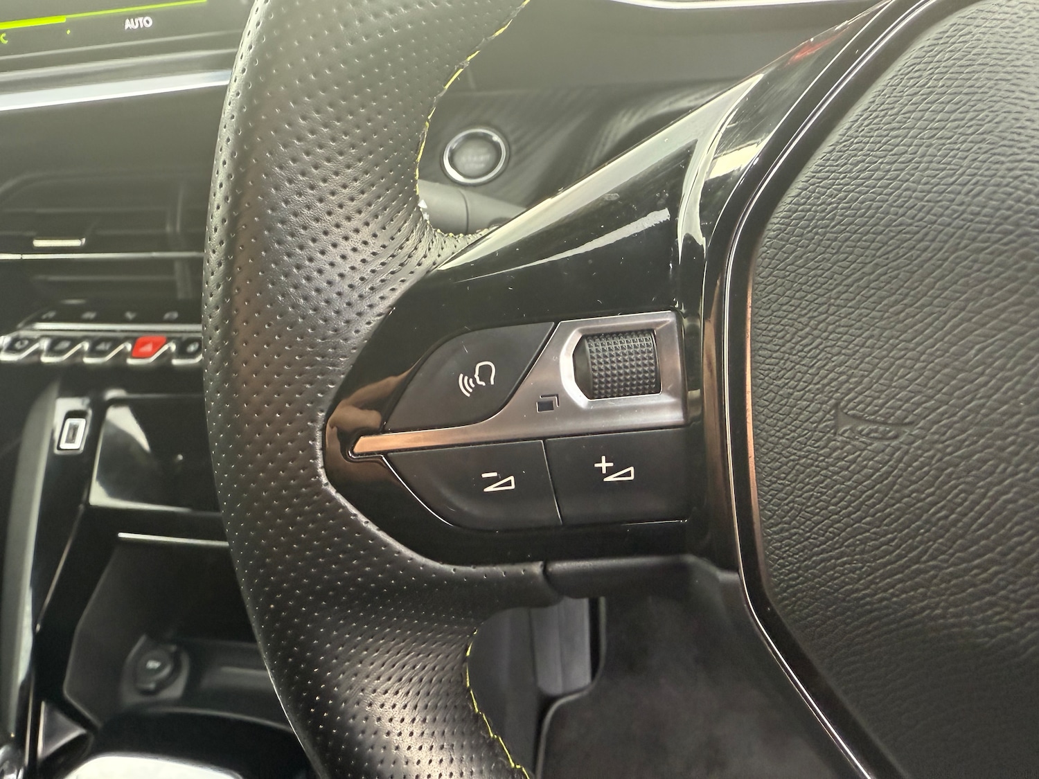 Used Peugeot 208 2020 for sale - 76565913: Photo 19