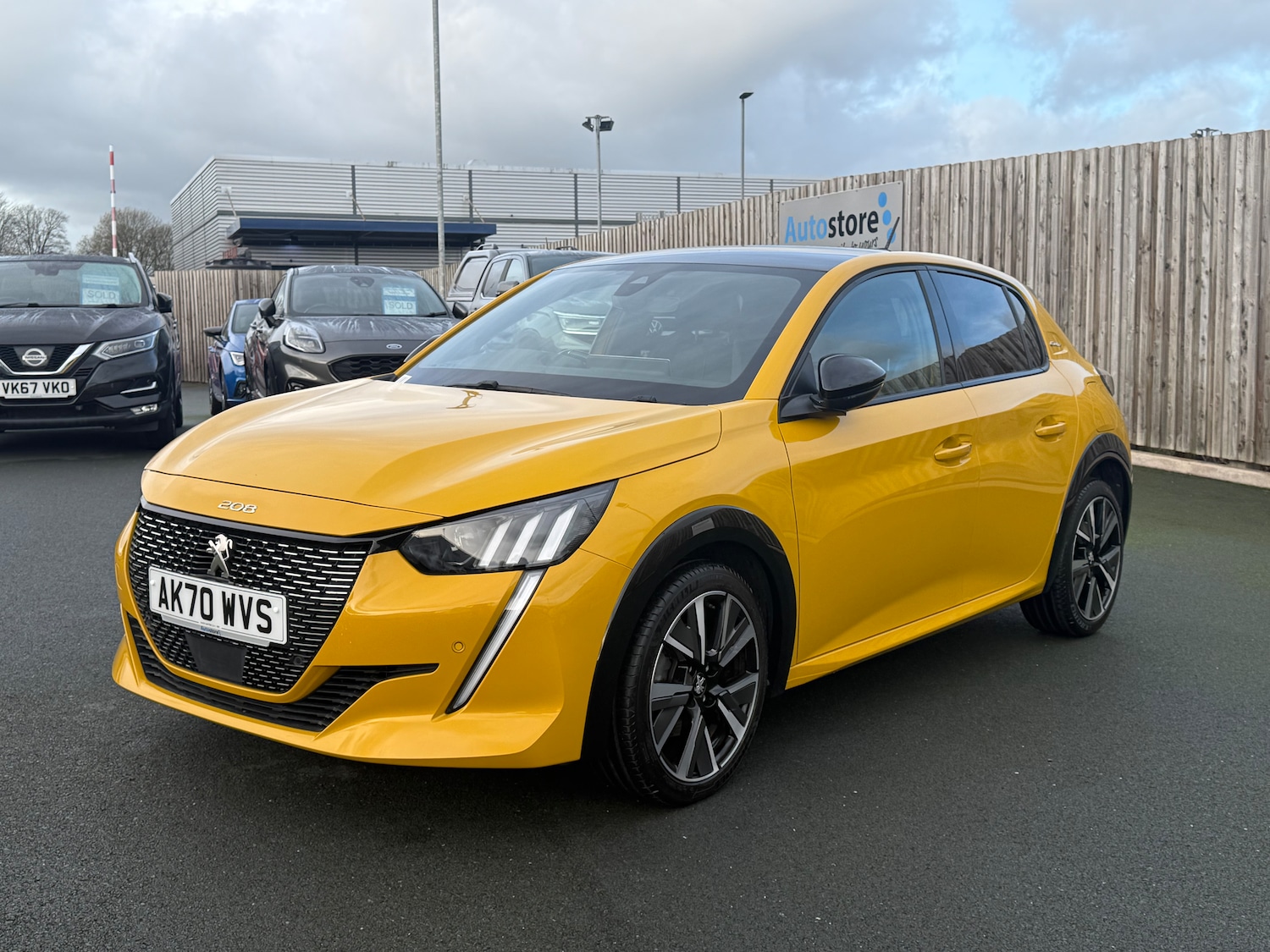 Used Peugeot 208 2020 for sale - 76565913: Photo 3