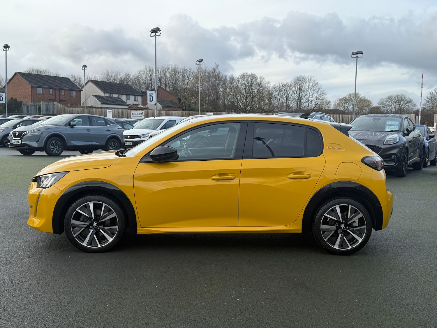 Used Peugeot 208 2020 for sale - 76565913: Photo 4