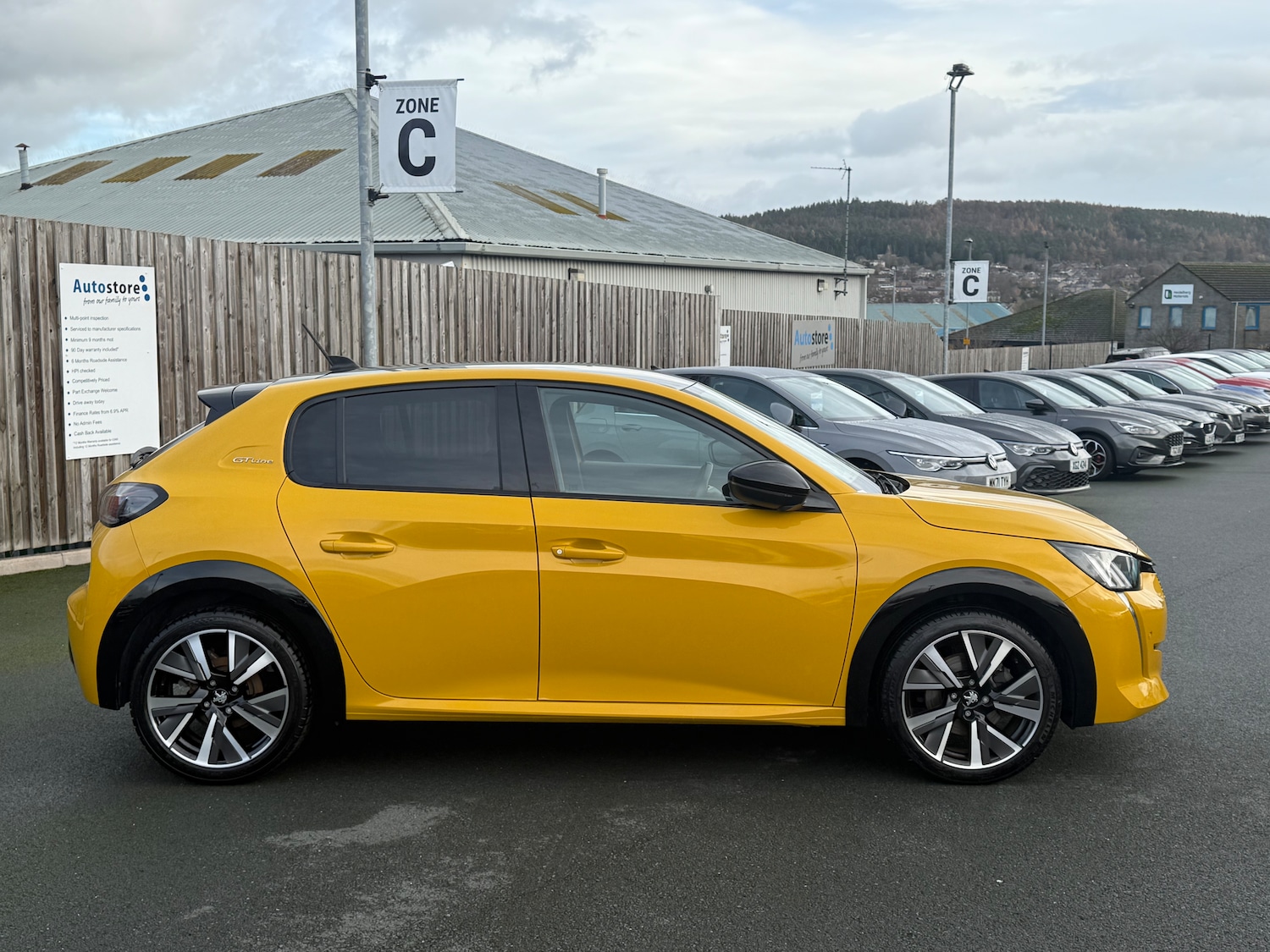 Used Peugeot 208 2020 for sale - 76565913: Photo 8