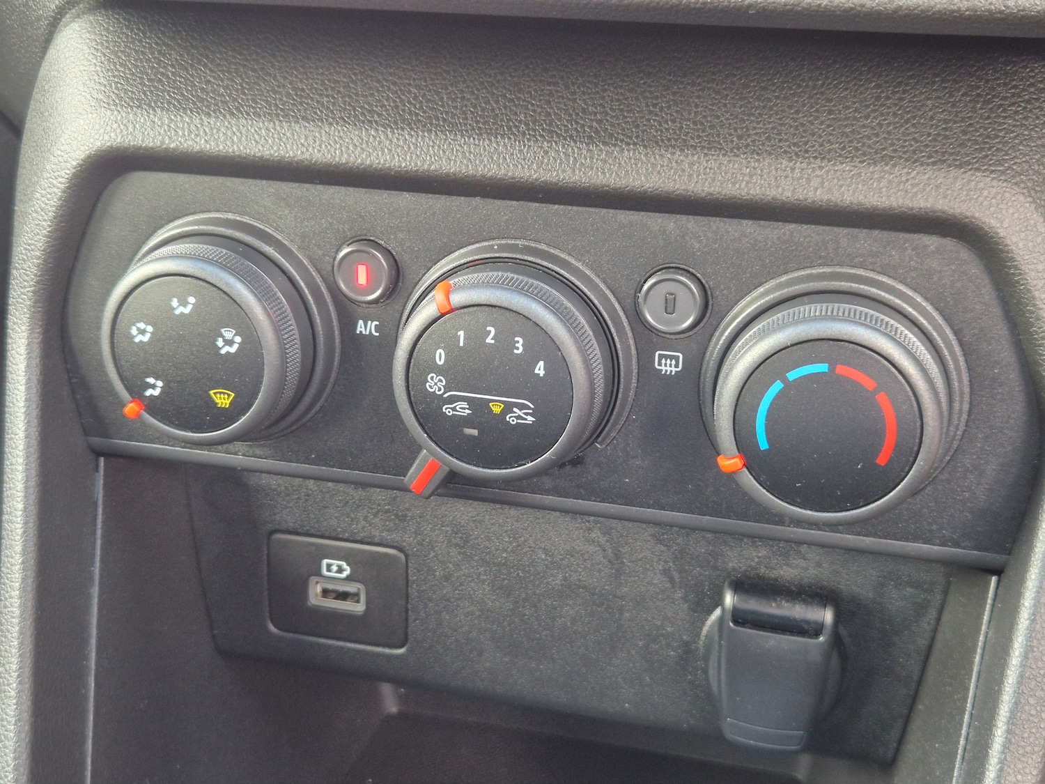 Used Dacia Sandero Stepway 2022 for sale - 76391031: Photo 34