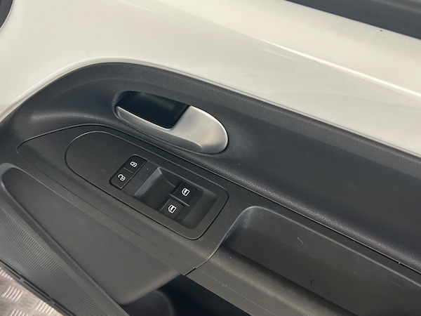 Used Volkswagen up! 2021 for sale - 74530847: Photo 18