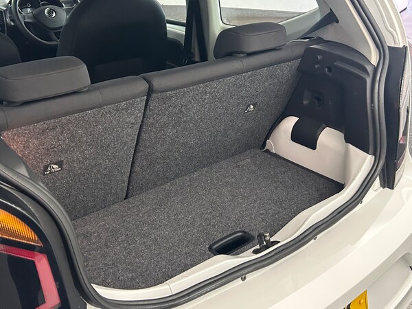 Used Volkswagen up! 2021 for sale - 74530847: Photo 20