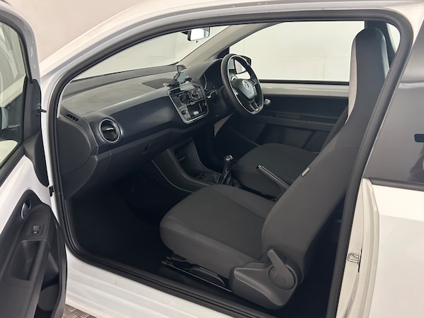 Used Volkswagen up! 2021 for sale - 74530847: Photo 25