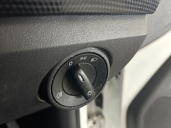 Used Volkswagen up! 2021 for sale - 74530847: Photo 29