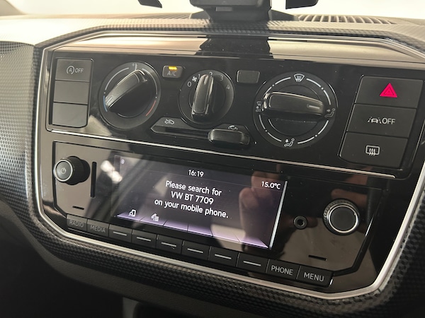 Used Volkswagen up! 2021 for sale - 74530847: Photo 31