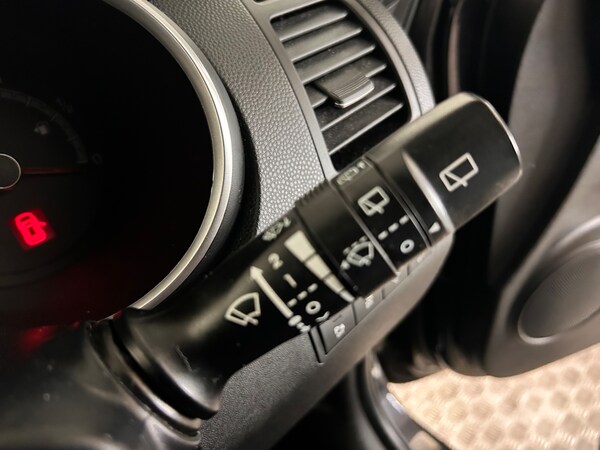 Used Kia Venga 2018 for sale - 74753761: Photo 30
