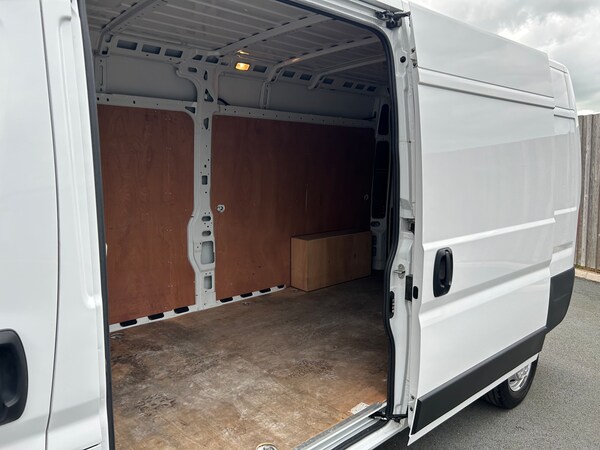 Used Vauxhall Movano 2023 for sale - 76063620: Photo 32